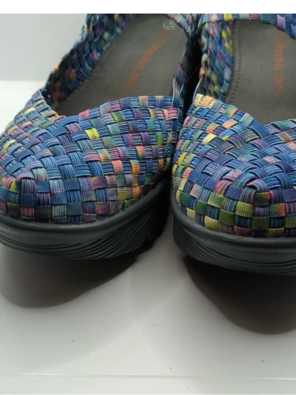 BMbernie mev Multicolor Woven Slip-OnS SiZE 8/2